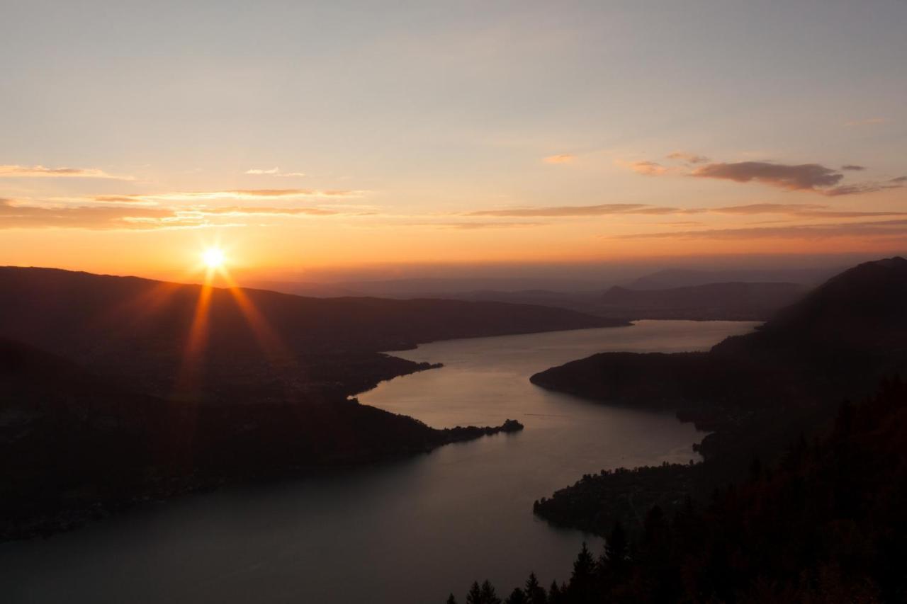 Nid Du Lac 200 M Du Lac Annecy Ngoại thất bức ảnh